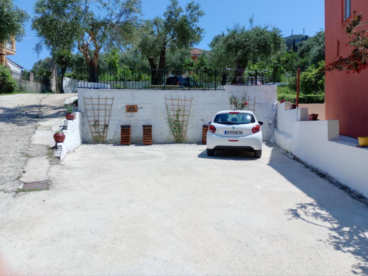 Maria Corfu Apartments Mesongí Exteriör bild
