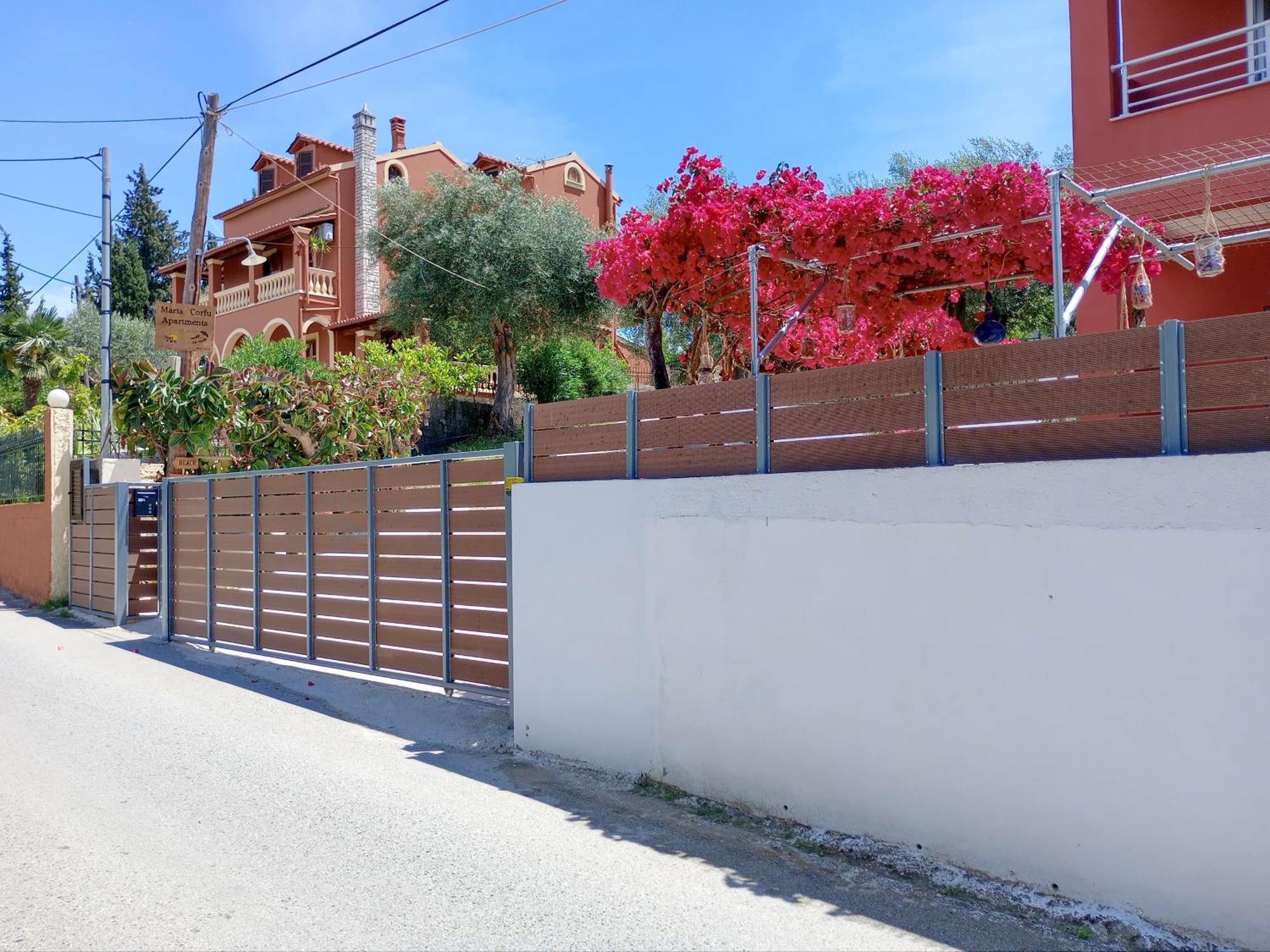 Maria Corfu Apartments Mesongí Exteriör bild